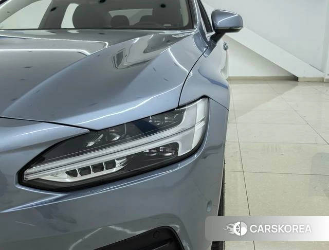Volvo S90 id 4216919 из Китая 14