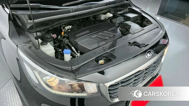 Kia The New Carnival id 3905455 из Кореи 16