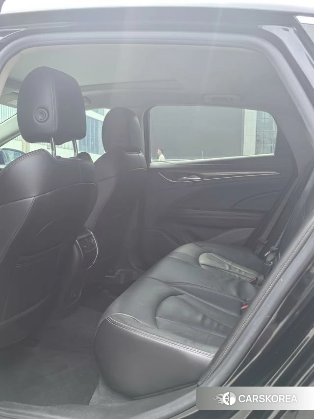 Buick Lacrosse id 4254311 из Китая 7