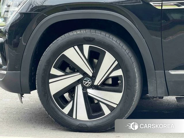 Volkswagen Tourang id 4278020 из Китая 18