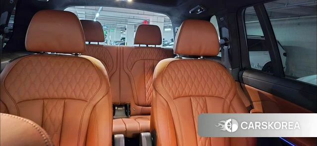BMW X7 (G07) 2026 Белый из Кореи, фото 6