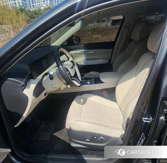 Genesis GV70 id 3838109 из Кореи 16