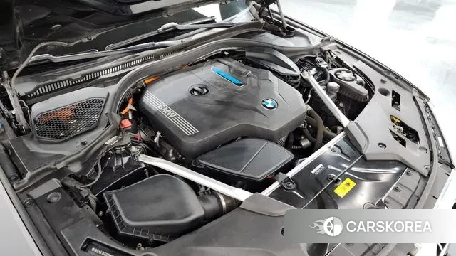 BMW 5 Series (G30) id 3717511 из Кореи 16