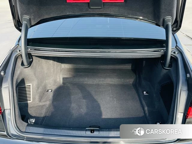 Audi A8 id 4210210 из Китая 18