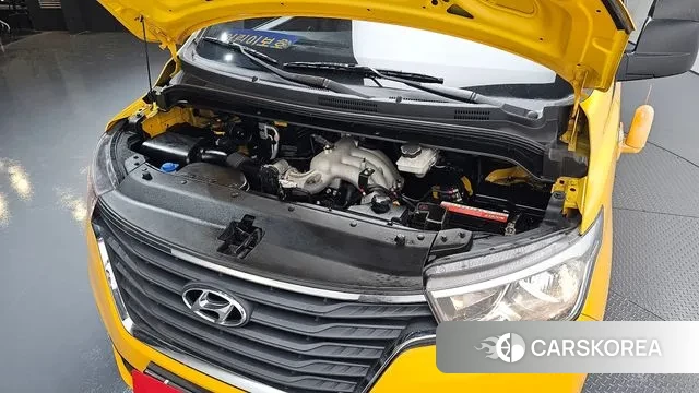 Hyundai The New Grand Starex id 3368377 из Кореи 16