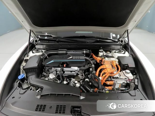 Hyundai Grandeur Hybrid (GN7) id 4206544 из Кореи 16