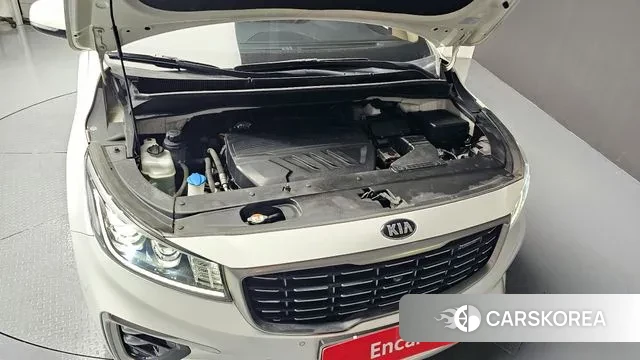 Kia The New Carnival id 3568280 из Кореи 16