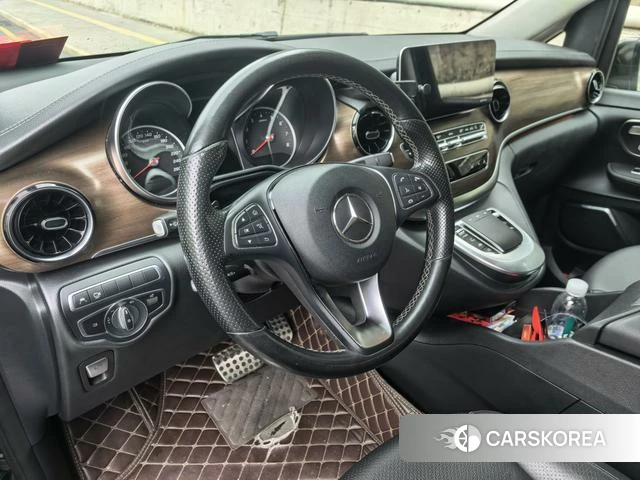 Mercedes-Benz V-class id 3876217 из Китая 10