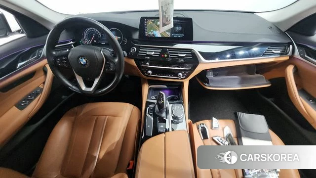 BMW 5 Series (G30) id 3917190 из Кореи 16