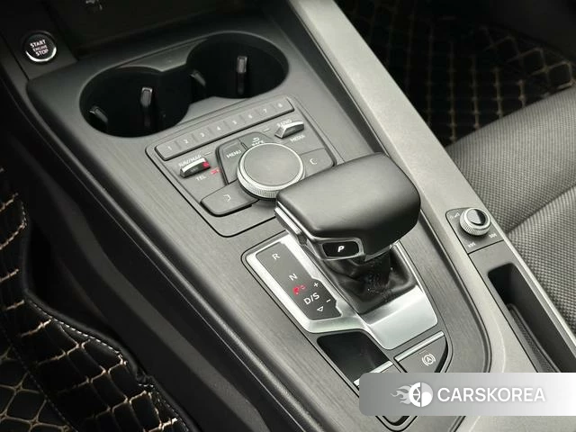 Audi A4L id 4254230 из Китая 15