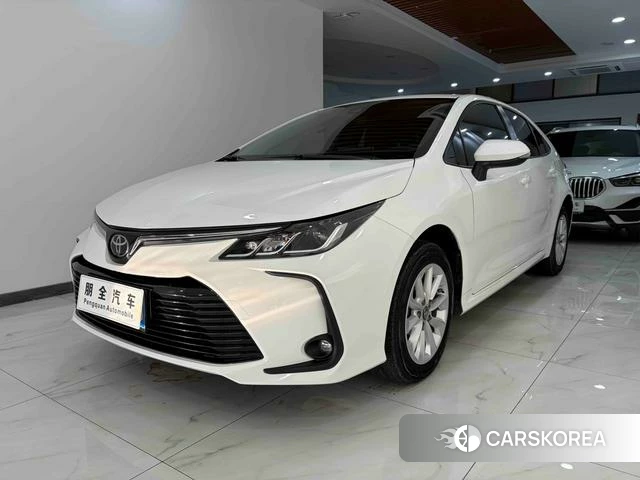 Toyota Corolla id 3889792 из Китая 13