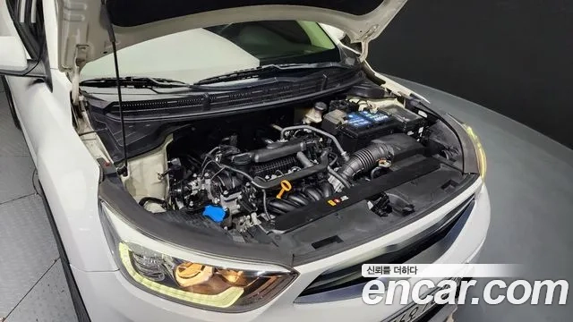 Kia Stonic id 2952220 из Кореи 16