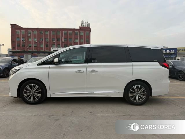 GAC Trumpchi Trumpchi M8 id 4221427 из Китая 16