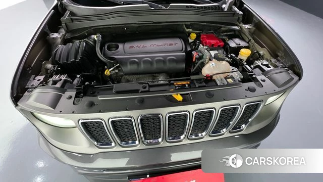 Jeep Renegade id 4294294 из Кореи 30