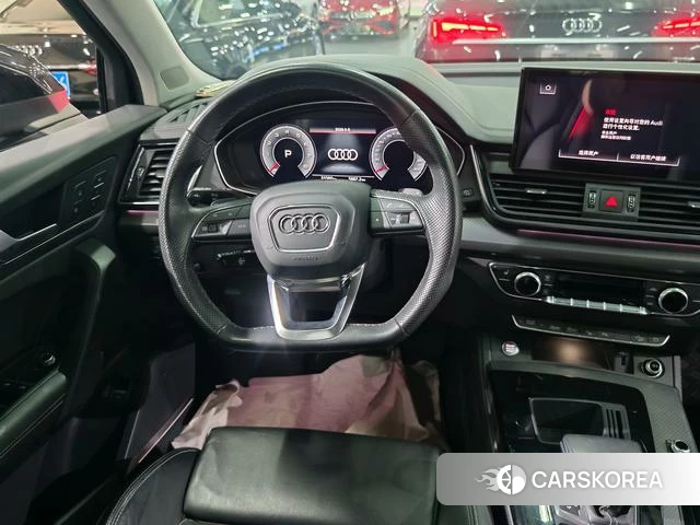 Audi Q5L 2023 Черный из Китая, фото 6