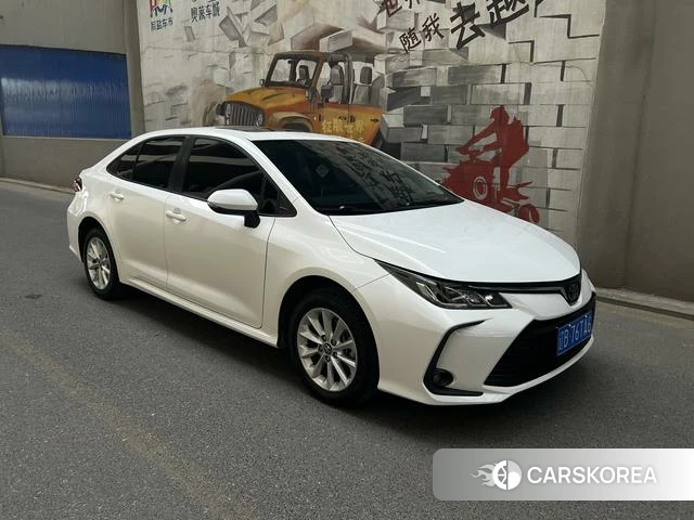 Toyota Corolla id 4297496 из Китая 7