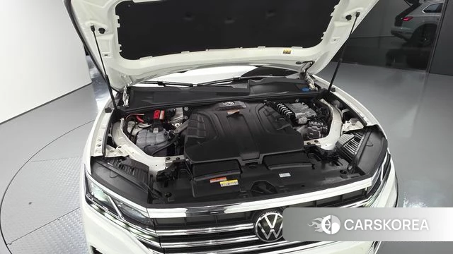 Volkswagen Touareg 3rd generation id 4834798 из Кореи 25