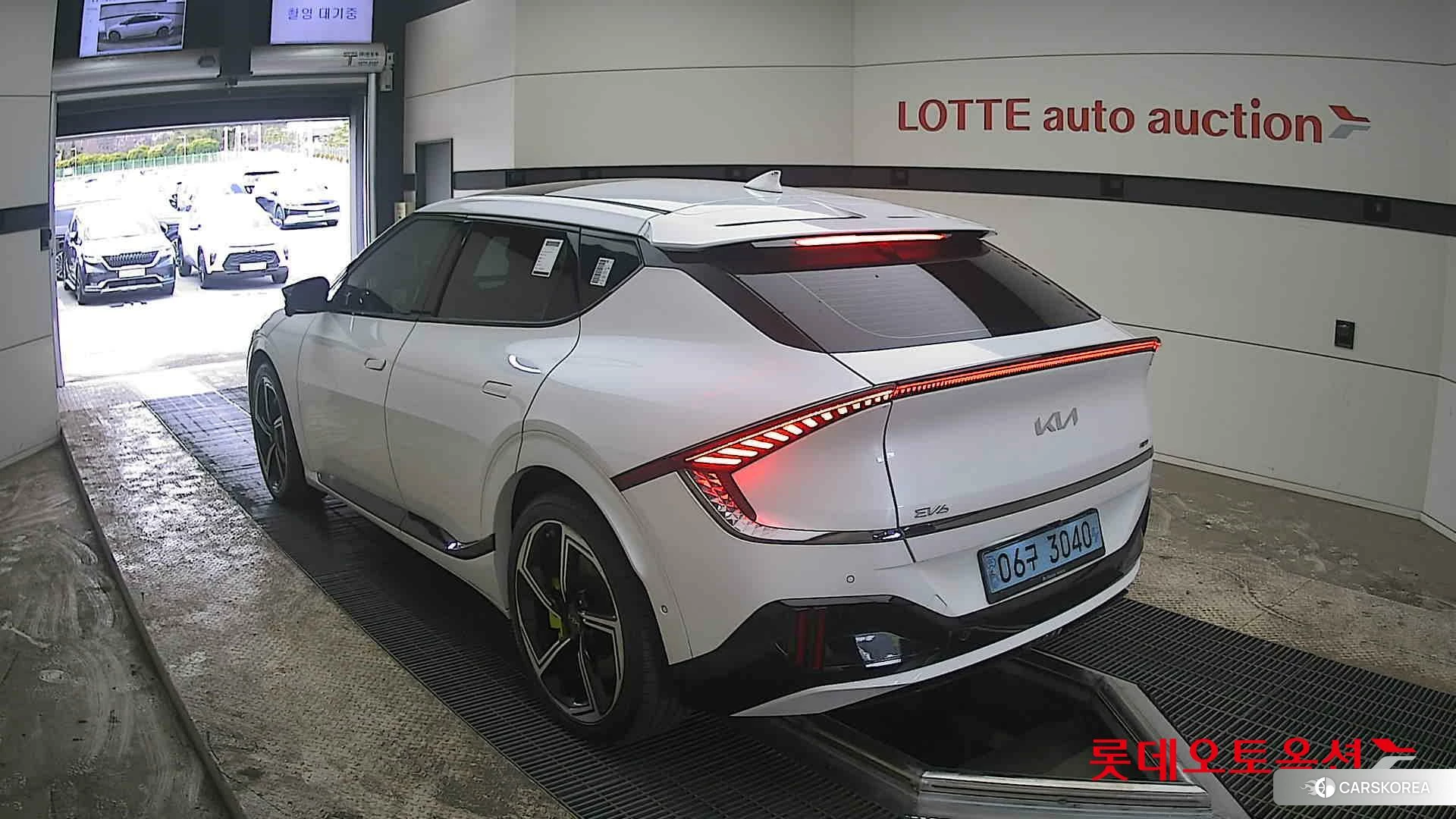 Kia EV6 GT id 3869319 из Кореи 32