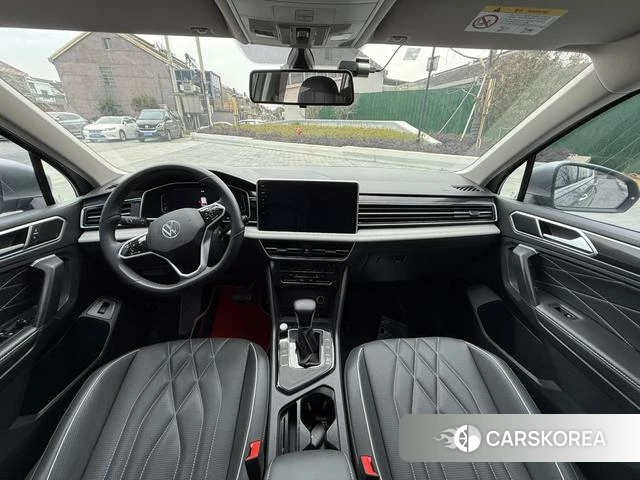 Volkswagen Tiguan L id 4264727 из Китая 17