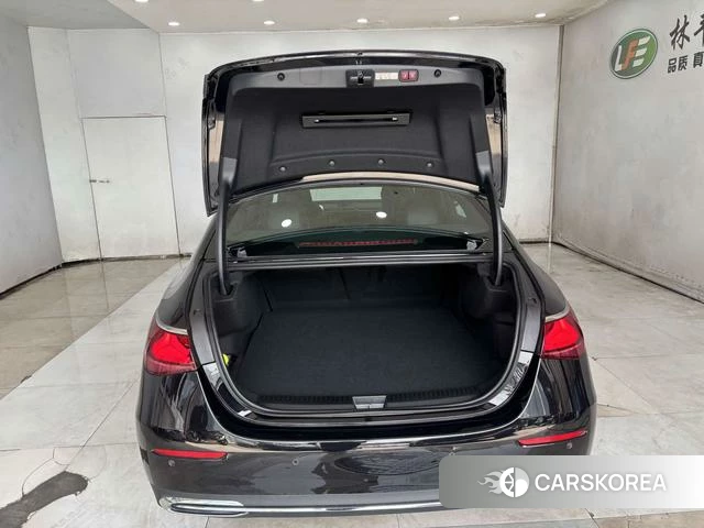 Mercedes-Benz E-class PHEV id 4300839 из Китая 27
