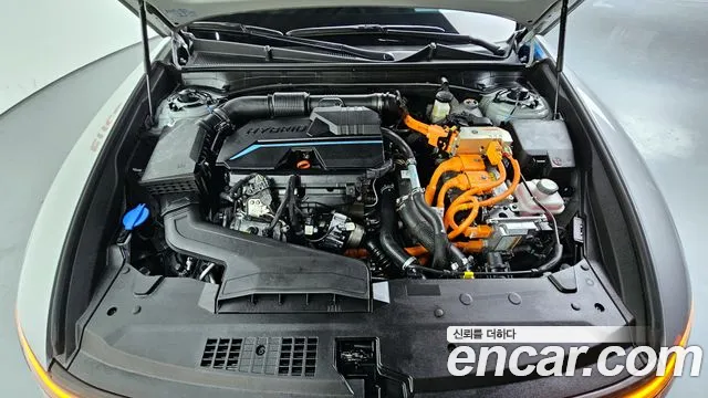 Hyundai Grandeur Hybrid (GN7) id 2572351 из Кореи 16