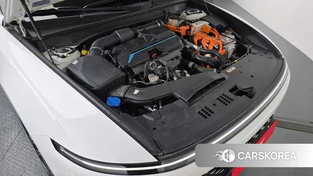 Hyundai Grandeur Hybrid (GN7) id 3502537 из Кореи 16