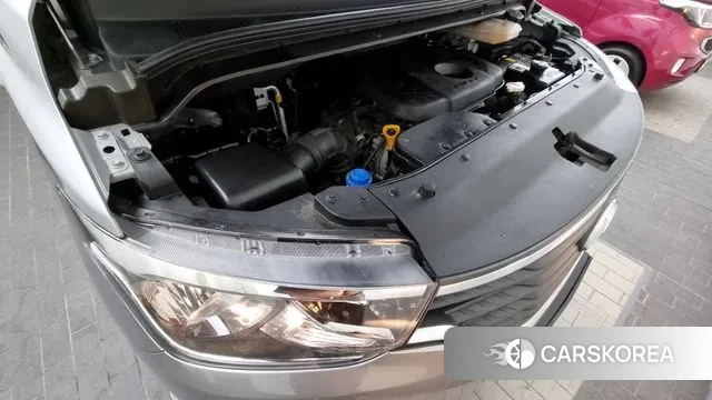 Hyundai The New Grand Starex id 3587682 из Кореи 17