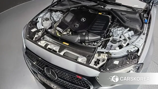 Mercedes-Benz E-Class W214 id 3590569 из Кореи 16