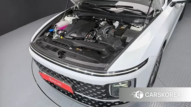 Hyundai Grandeur (GN7) id 3190470 из Кореи 16