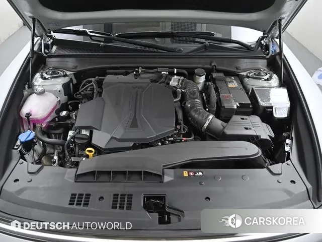 Hyundai Grandeur (GN7) id 3731894 из Кореи 16