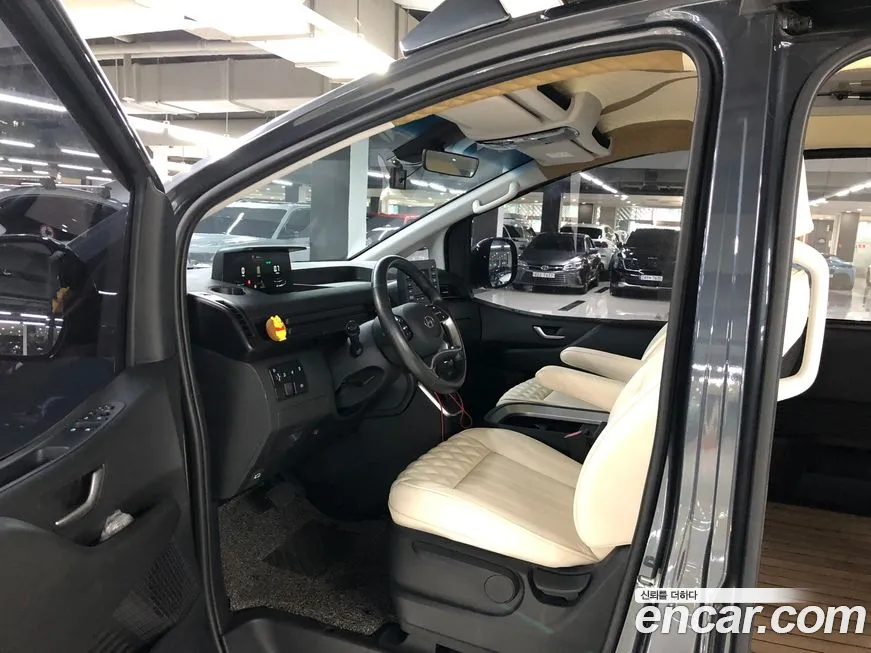 Hyundai Staria id 2110347 из Кореи 16