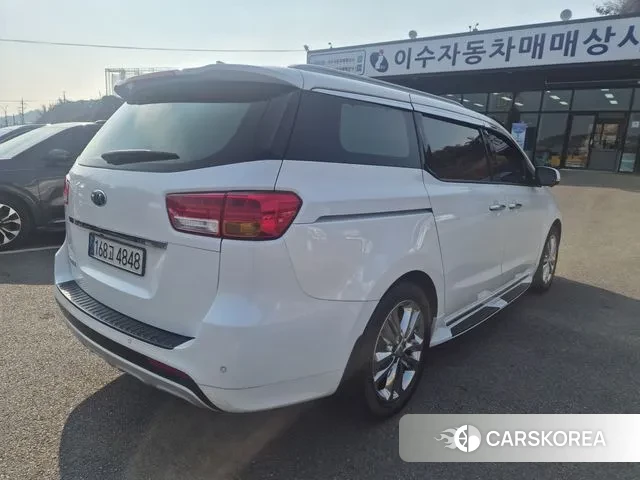 Kia All New Carnival id 3547783 из Кореи 16