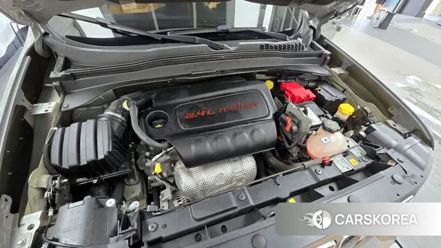 Jeep Renegade id 3095317 из Кореи 16