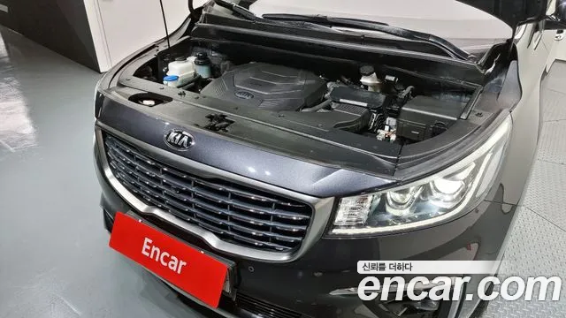 Kia The New Carnival id 2311835 из Кореи 16