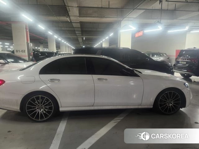 Mercedes-Benz E-Class W213 2023 Белый из Кореи, фото 6