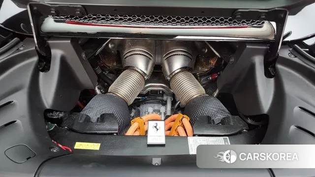 Ferrari 296 GTS id 3310150 из Кореи 16