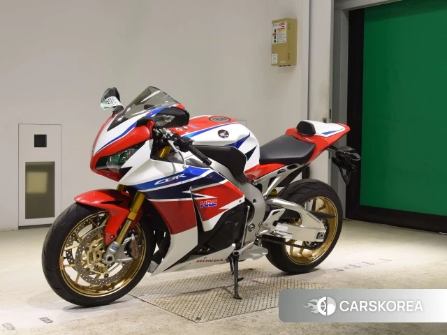 Проданный Honda CBR1000RR 2014 из Японии, фото 2