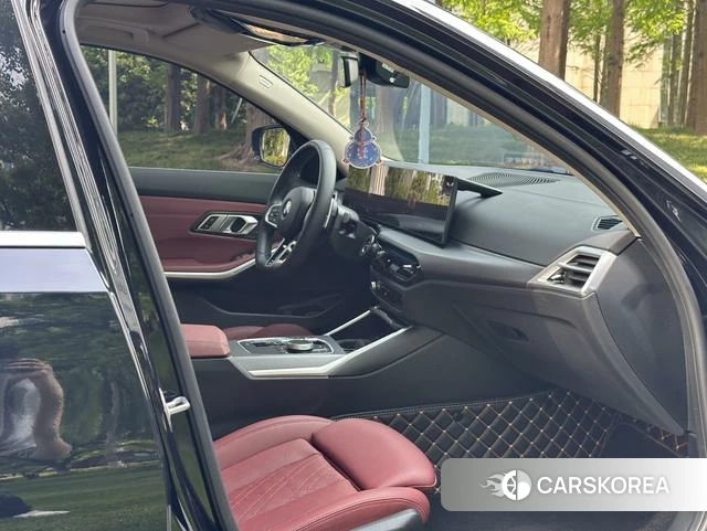 BMW 3 series 2025 Черный из Китая, фото 6