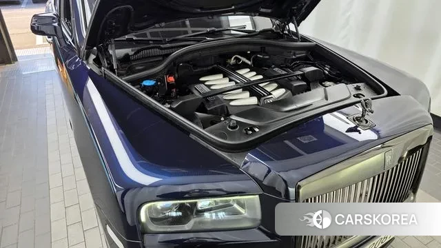 Rolls-Royce Cullinan id 3318893 из Кореи 16