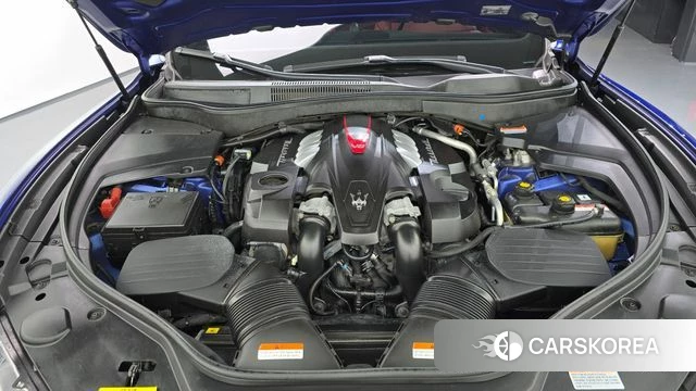 Maserati Levante id 4625176 из Кореи 33
