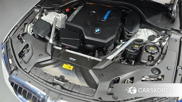 BMW 5 Series (G30) id 3645584 из Кореи 16