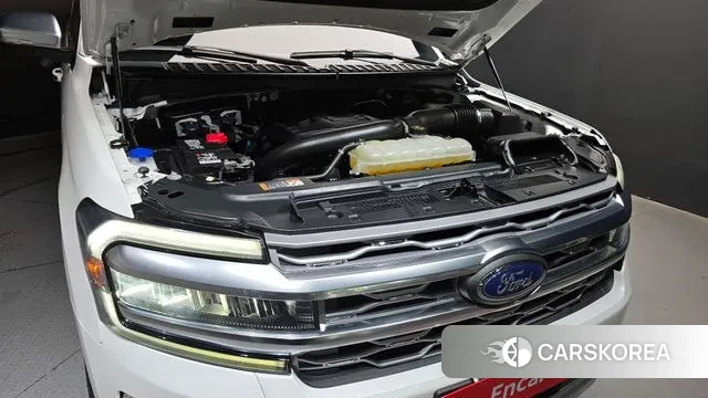 Ford Expeditation id 2930657 из Кореи 16