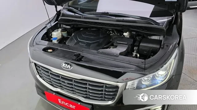 Kia The New Carnival id 3123114 из Кореи 16