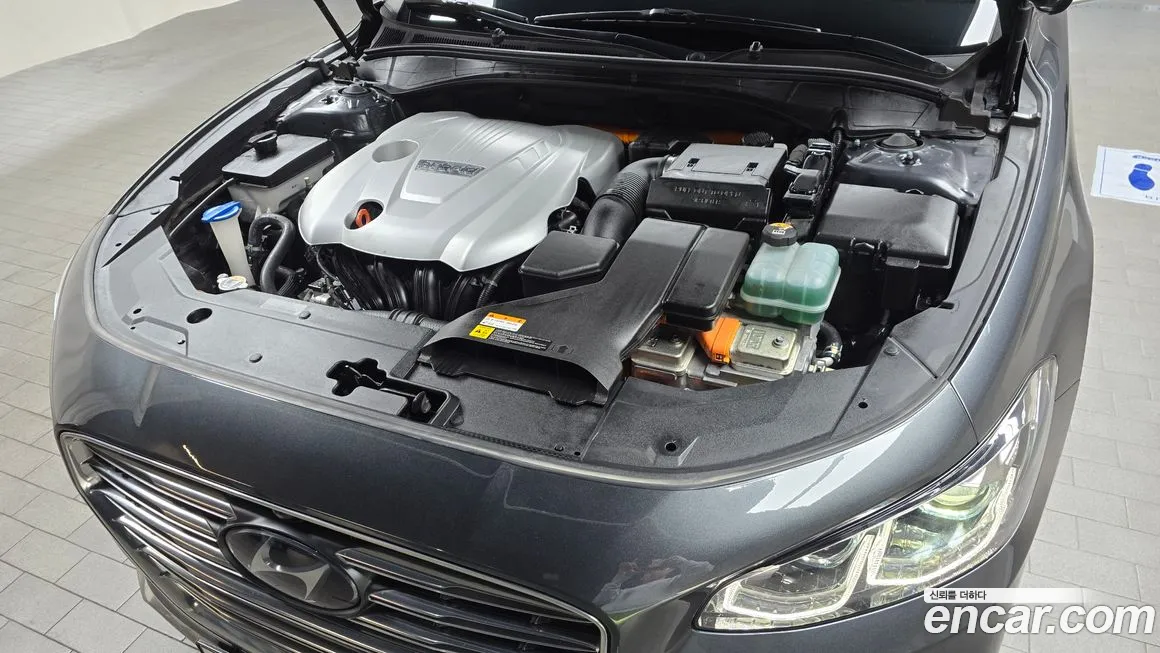 Hyundai Grandeur IG Hybrid id 2100988 из Кореи 16
