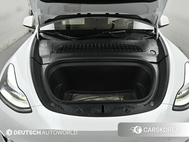 Tesla Model Y id 4360406 из Кореи 16