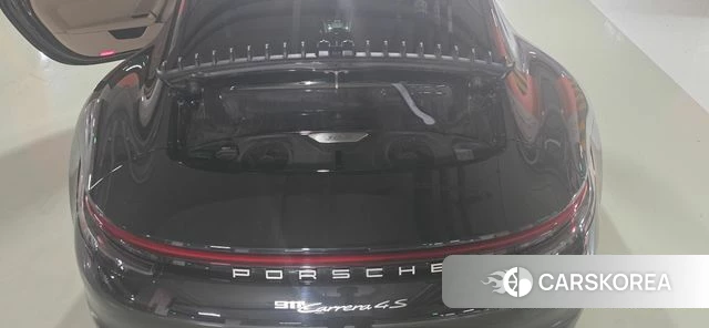 Porsche 911(992) id 4384175 из Кореи 14