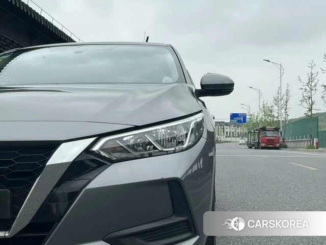 Nissan Xuan Yi id 4240947 из Китая 15