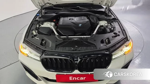 BMW 5 Series (G30) id 3104555 из Кореи 16