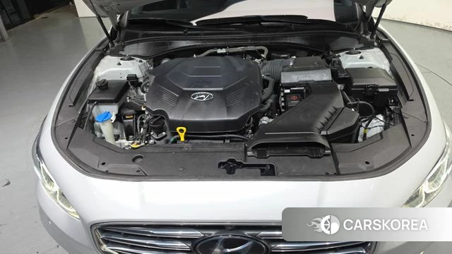 Hyundai Grandeur IG id 4728191 из Кореи 29