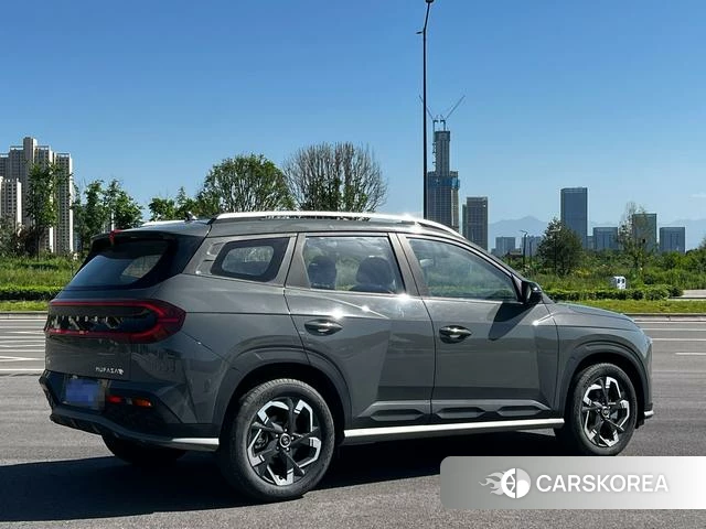 Hyundai ix35 2026 Темно-серый из Китая, фото 6